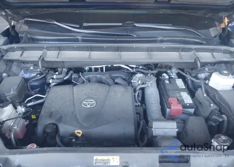 2021 Toyota Highlander Xle z USA, uszkodzony, nr VIN 5TDGZRBH4MS533595